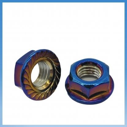 Flower tooth hexagonal flange nut